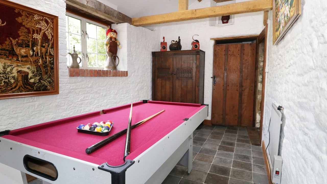 Photo of Others in Maiden Newton