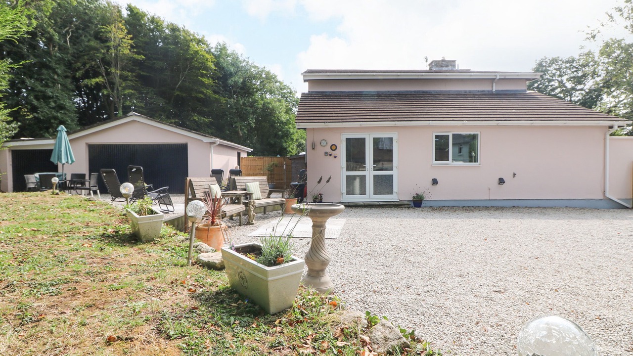 Photo of Others in Saint Erth Praze