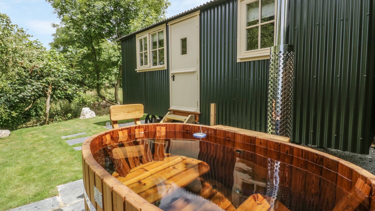 Photo of Others in Burlawn