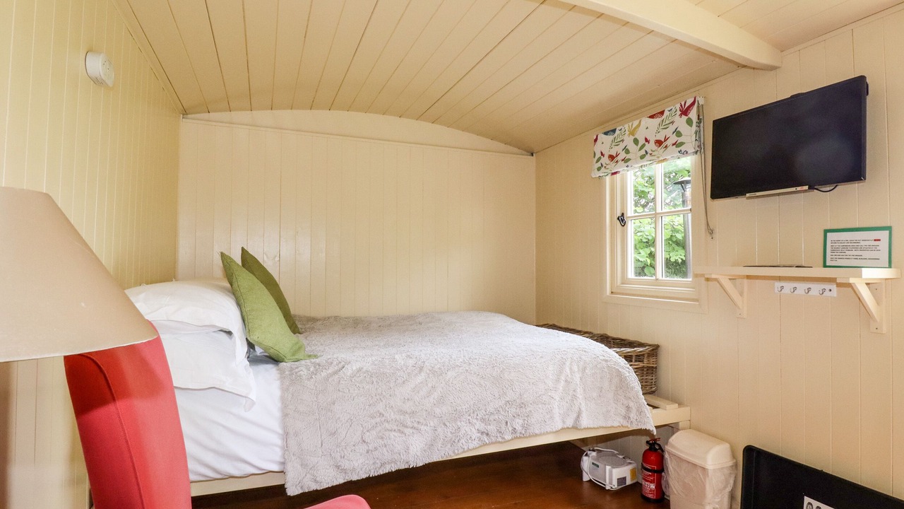 Photo of Bedroom in Burlawn