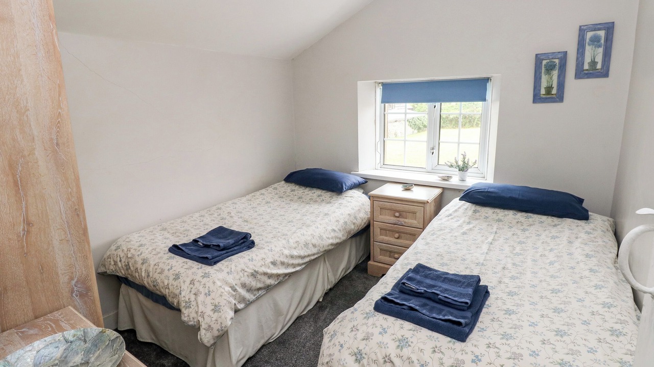 Photo of Others in Bosherston