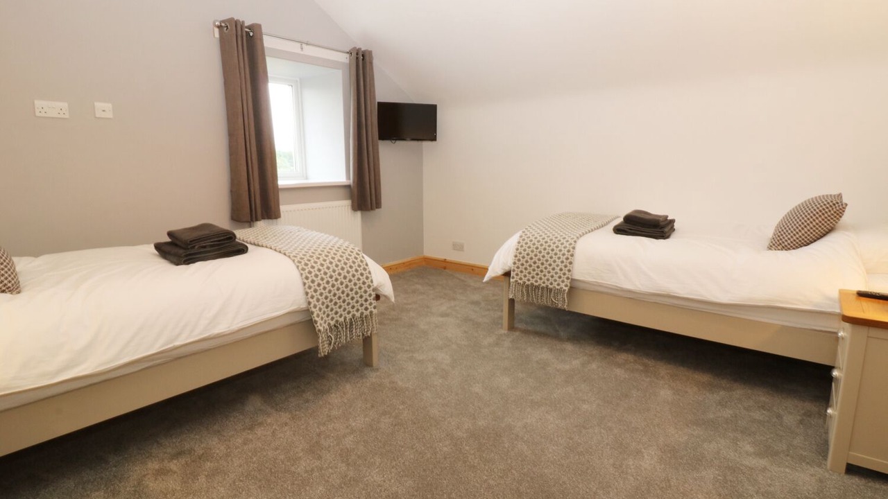 Photo of Others in Dinas