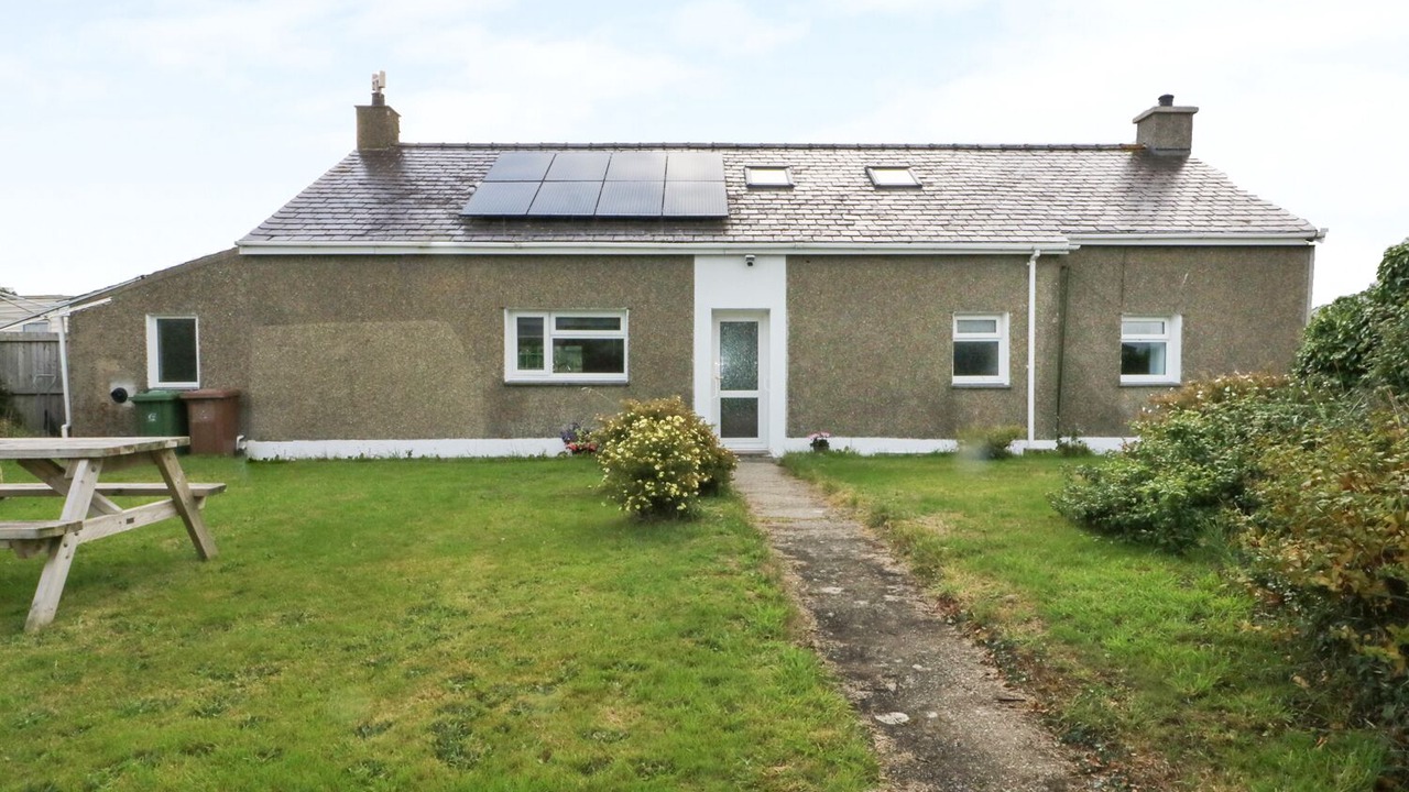 Photo of Outdoor in Dinas