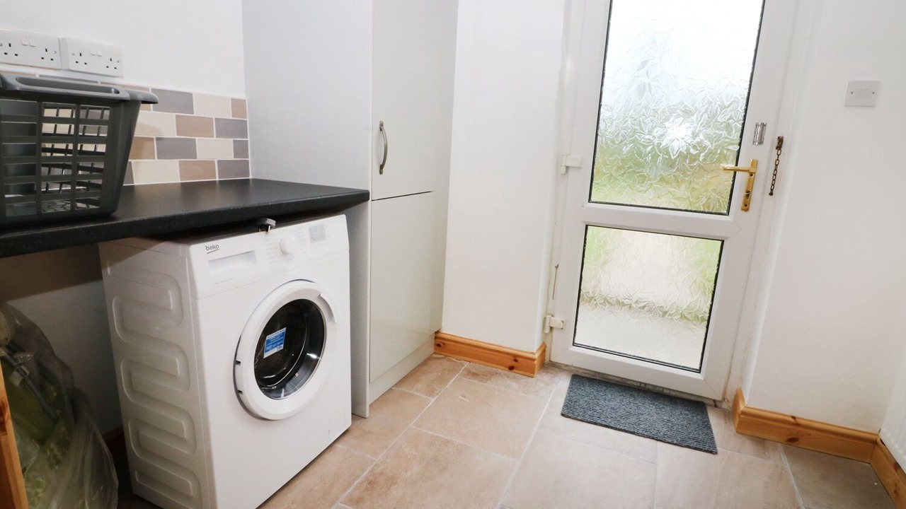 Photo of Others in Dinas