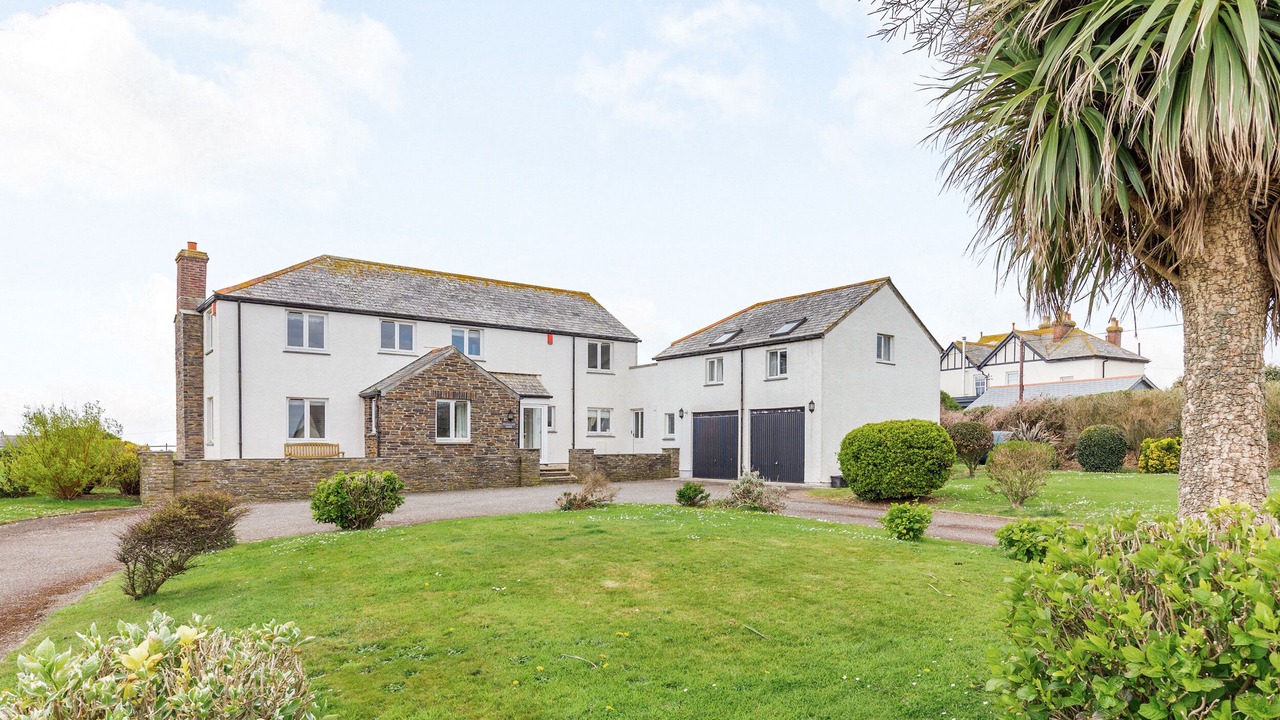 Photo of Others in Tintagel