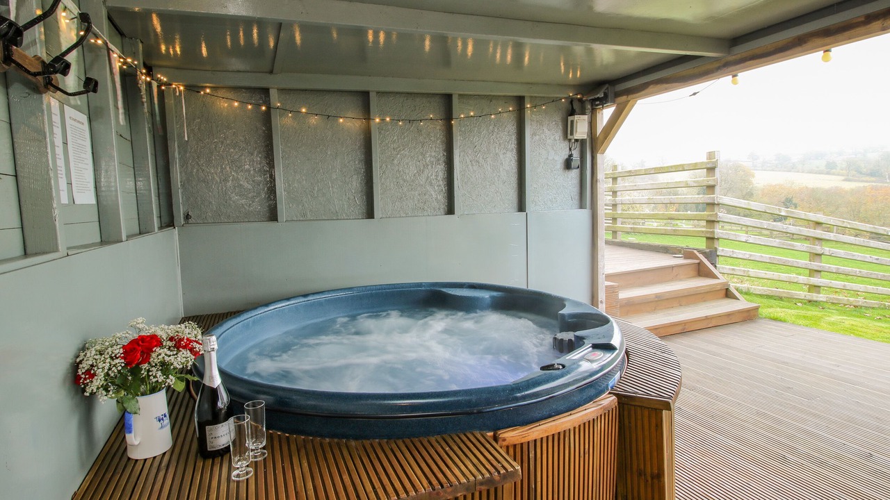 Photo of Others in Farden