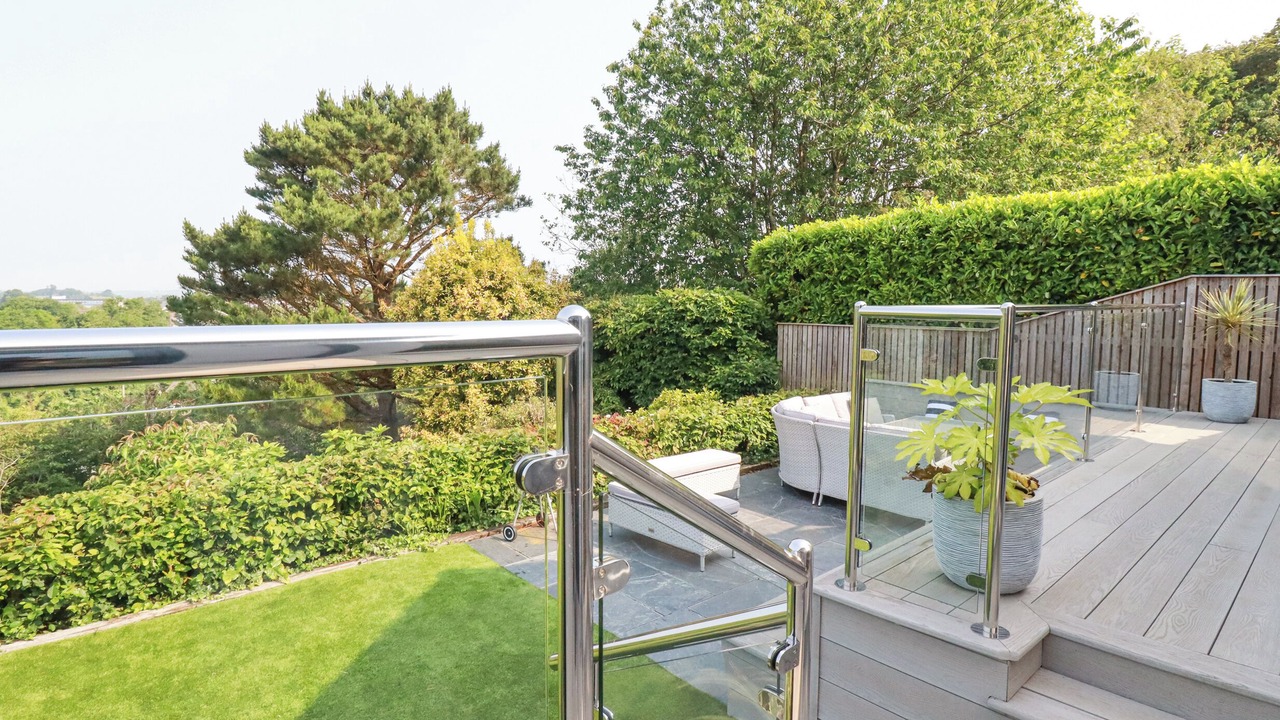 Photo of Others in Egloshayle