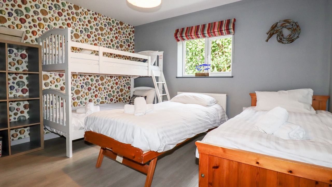 Photo of Others in Egloshayle