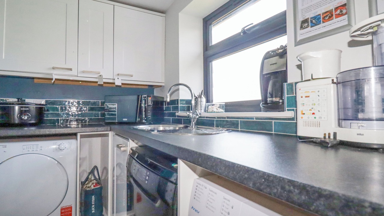 Photo of Kitchen in Egloshayle