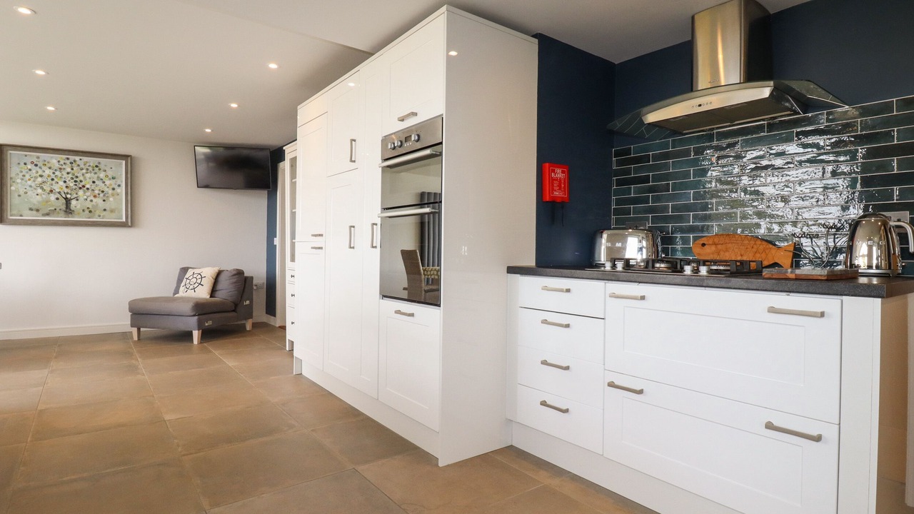 Photo of Kitchen in Egloshayle