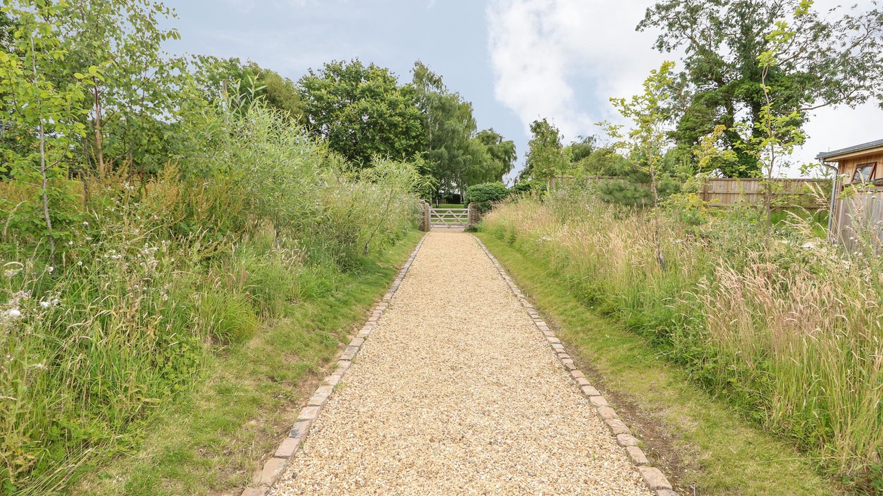 Photo of Others in Barnsdale