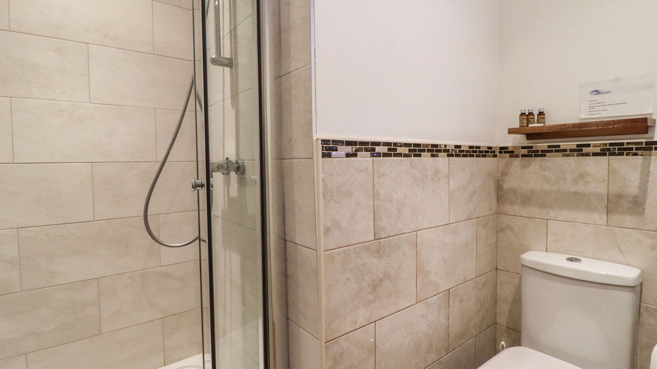 Photo of Others in Ingrow