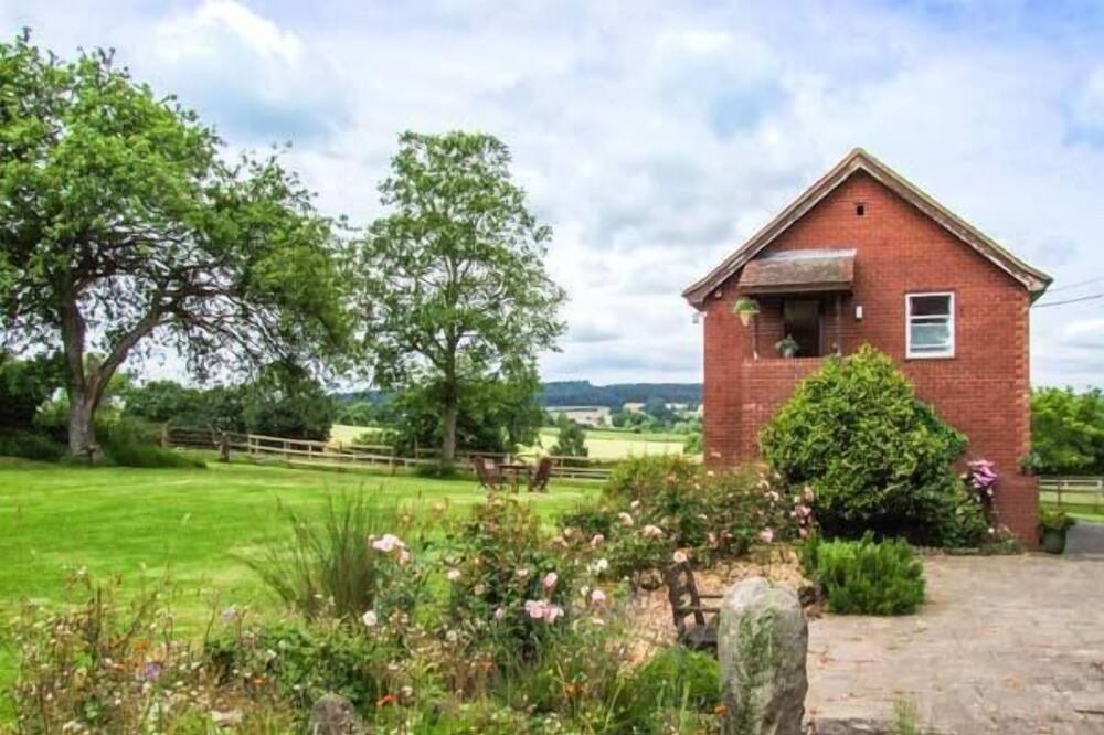 Photo of Outdoor in Aymestrey