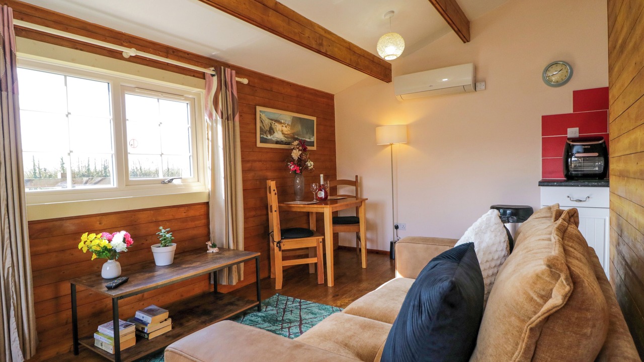 Photo of Others in Bushton