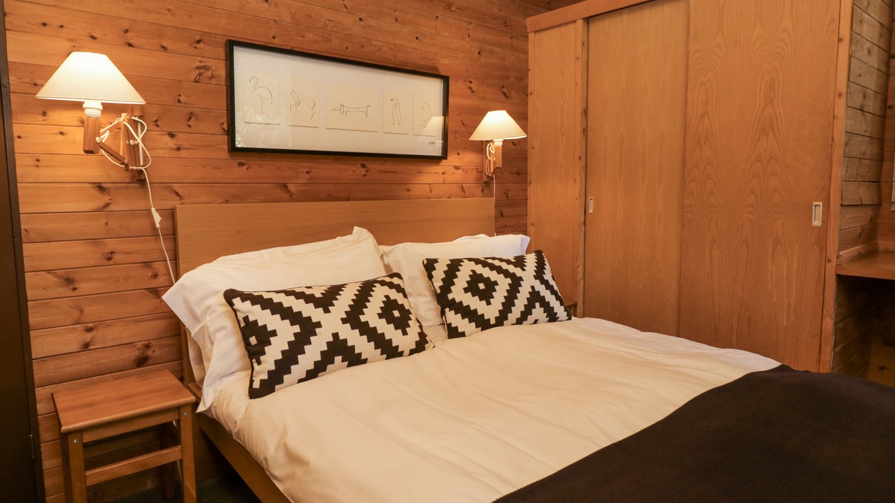 Photo of Others in Spark Bridge