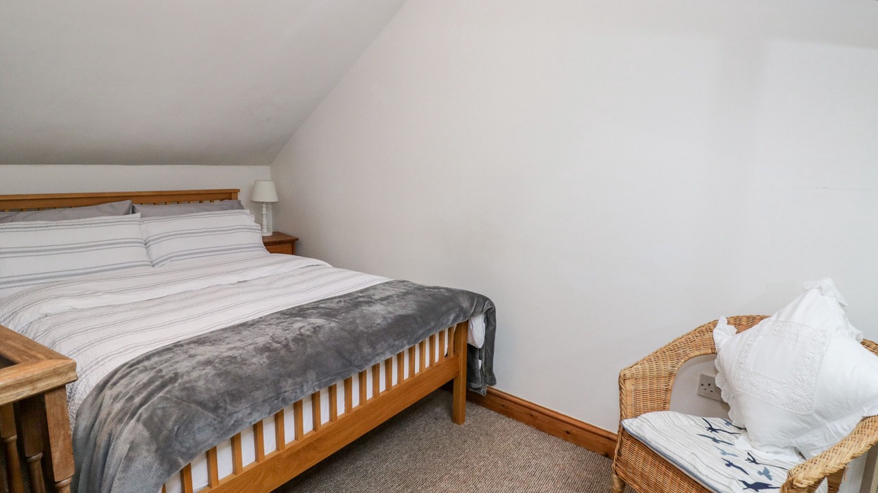 Photo of Others in Bitton