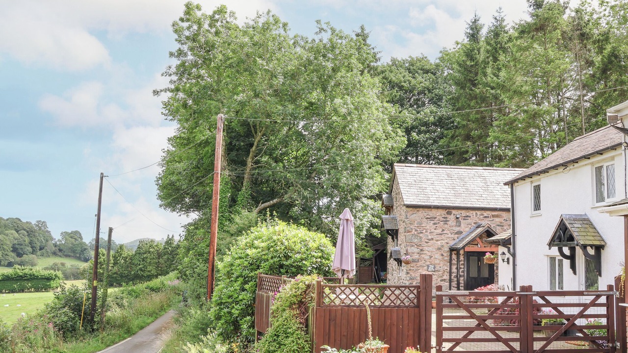 Photo of Others in Llanferres