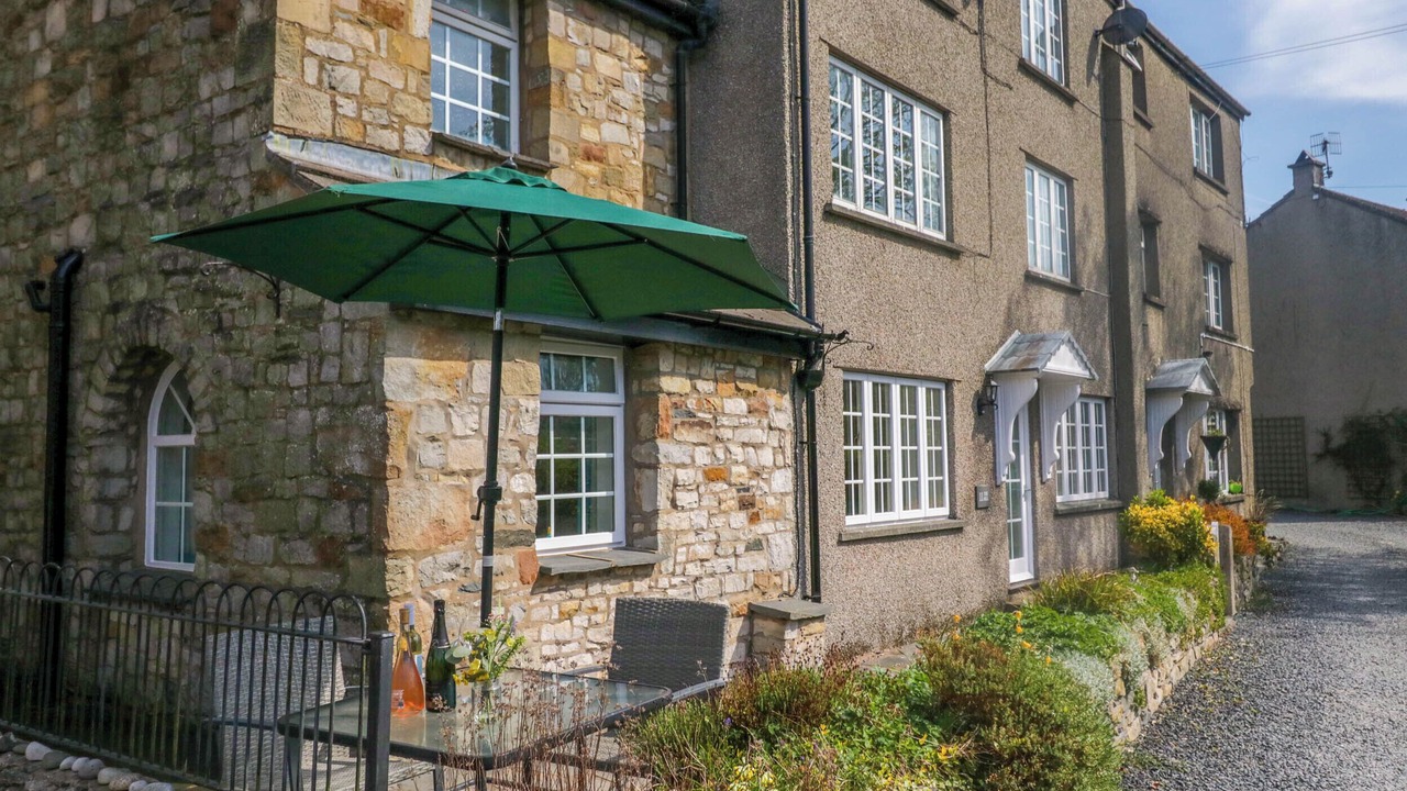 Photo of Others in Cark