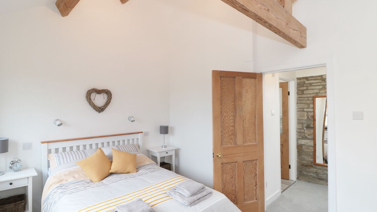 Photo of Others in Hepworth