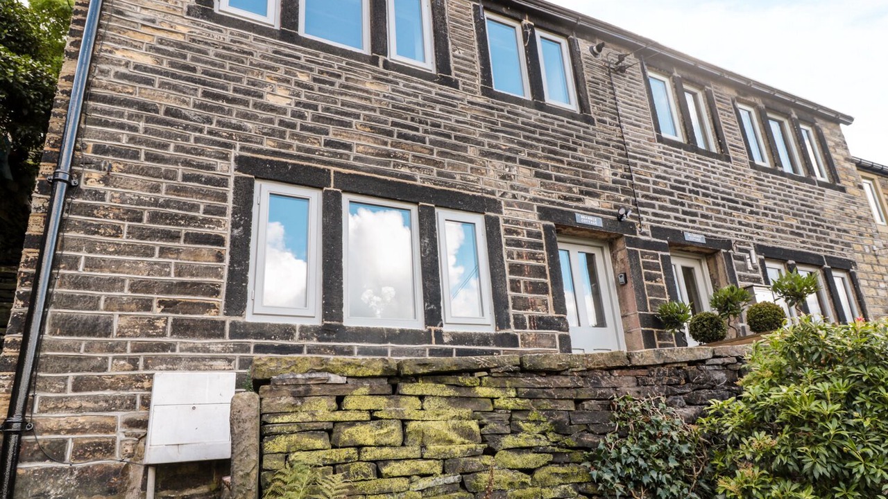 Photo of Others in Hepworth