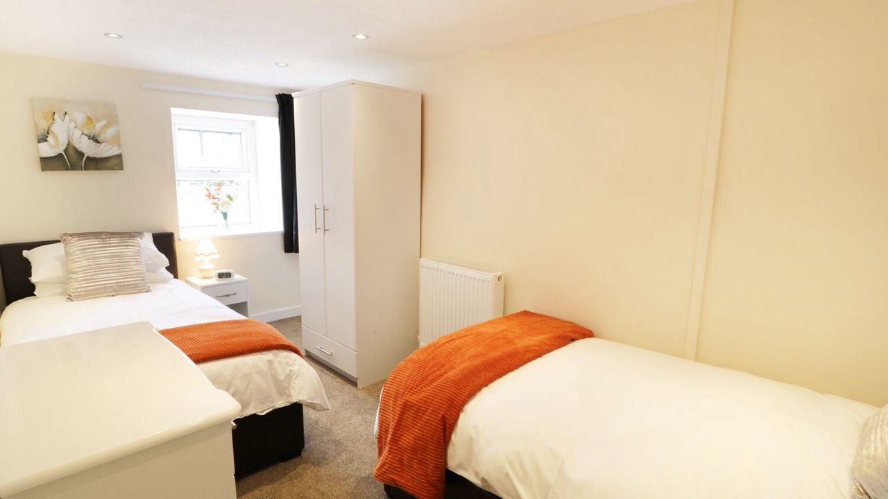 Photo of Others in Llanllyfni