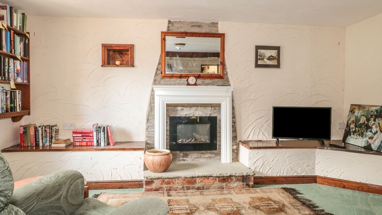 Photo of Livingroom in Kington