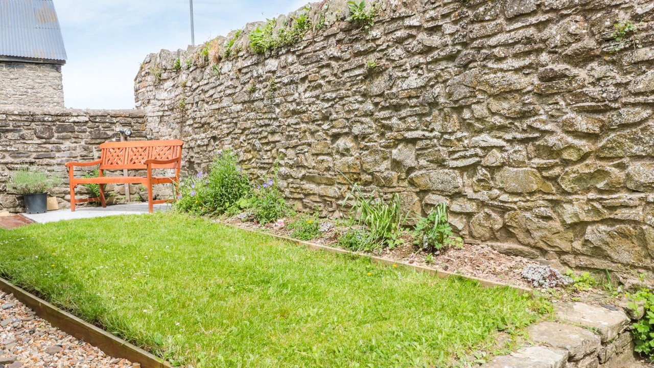 Photo of Others in Kington