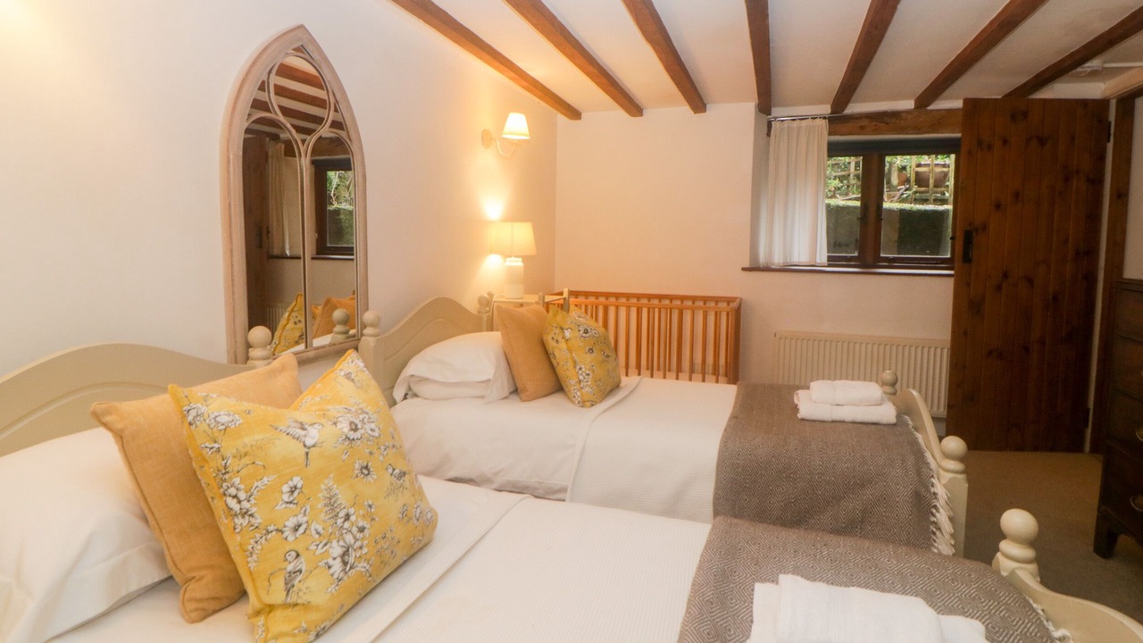 Photo of Others in Loddiswell