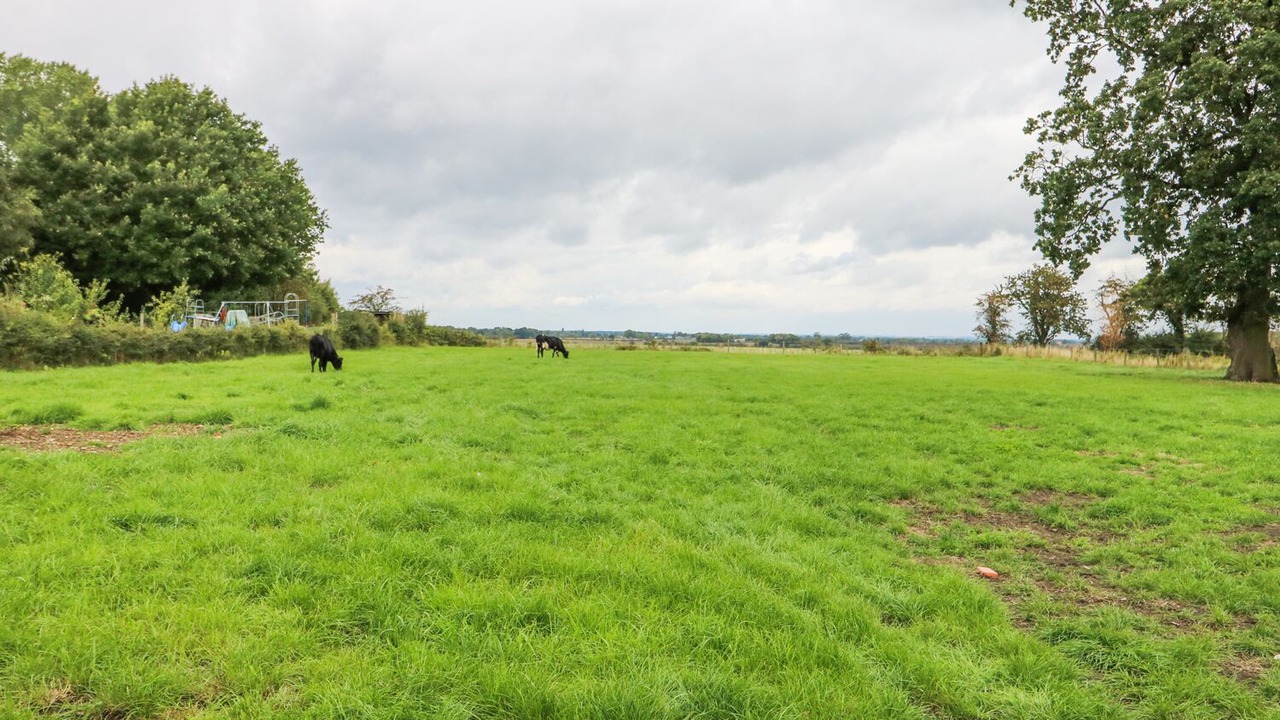 Photo of Others in Woodhall Spa