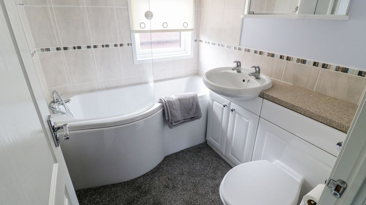 Photo of Others in Tunstall