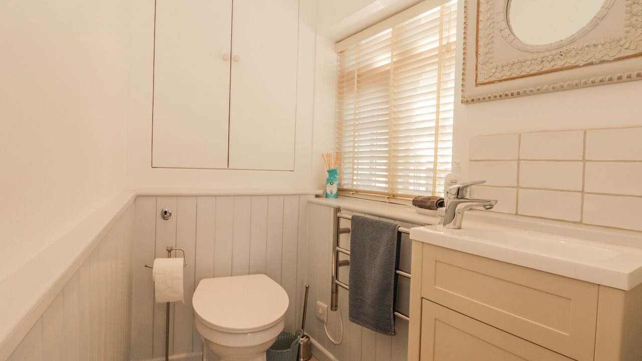 Photo of Bathroom in Exmouth