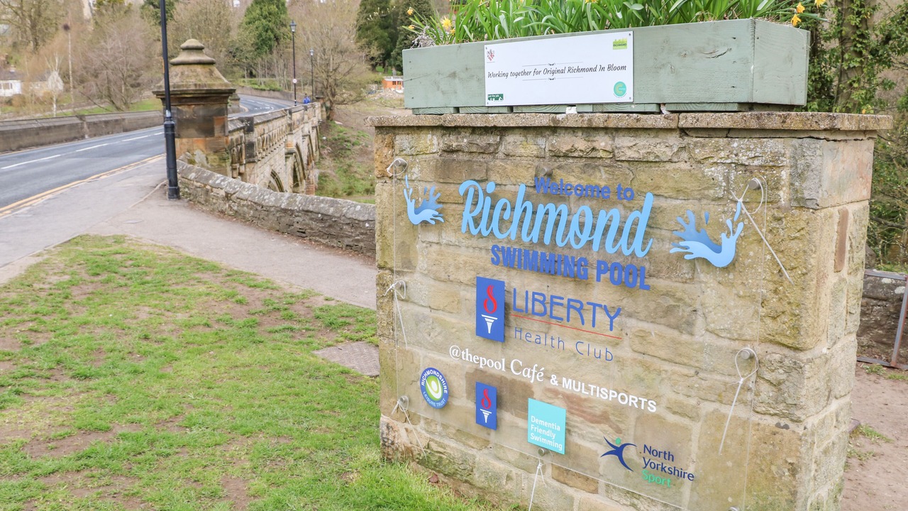 Photo of Others in Fremington