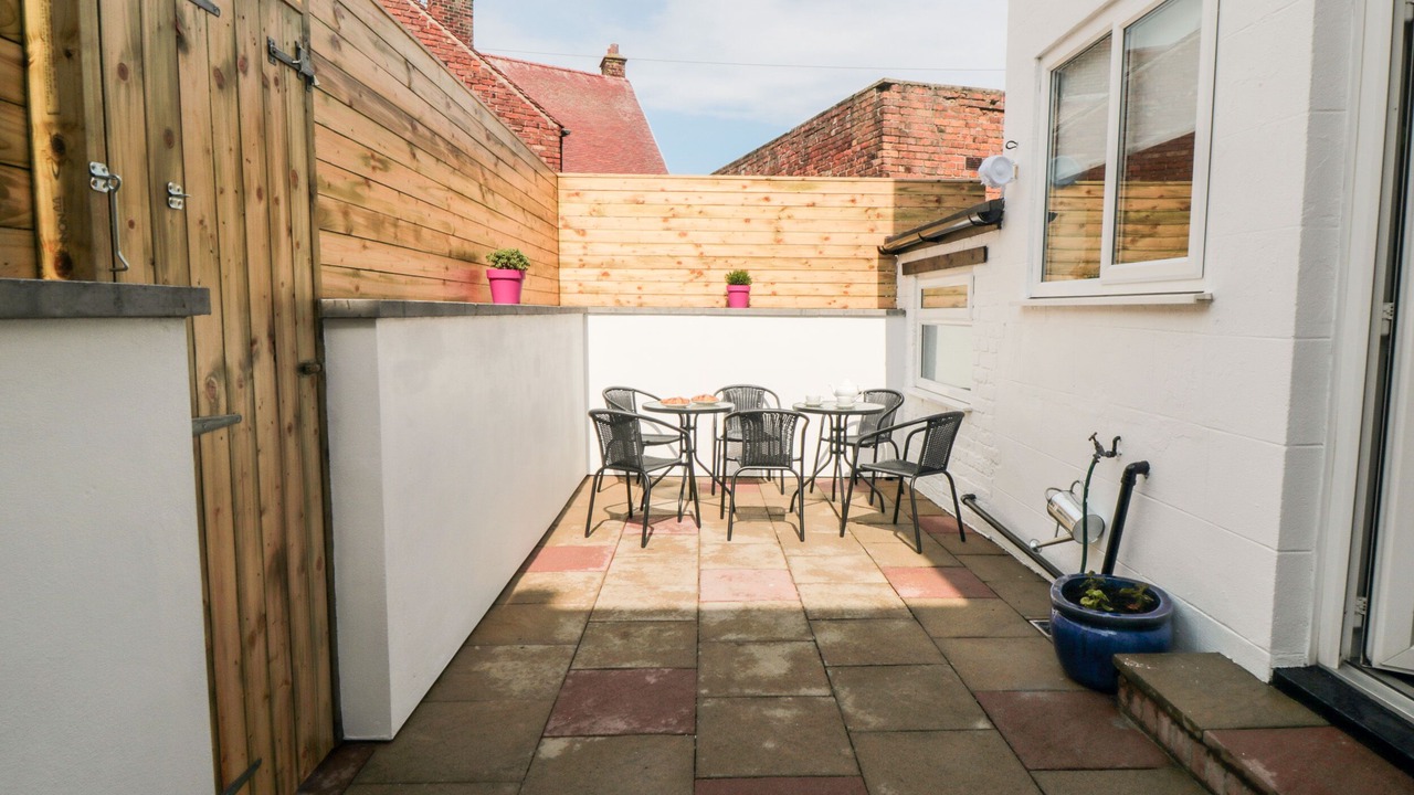 Photo of Patio Balcony in Muston