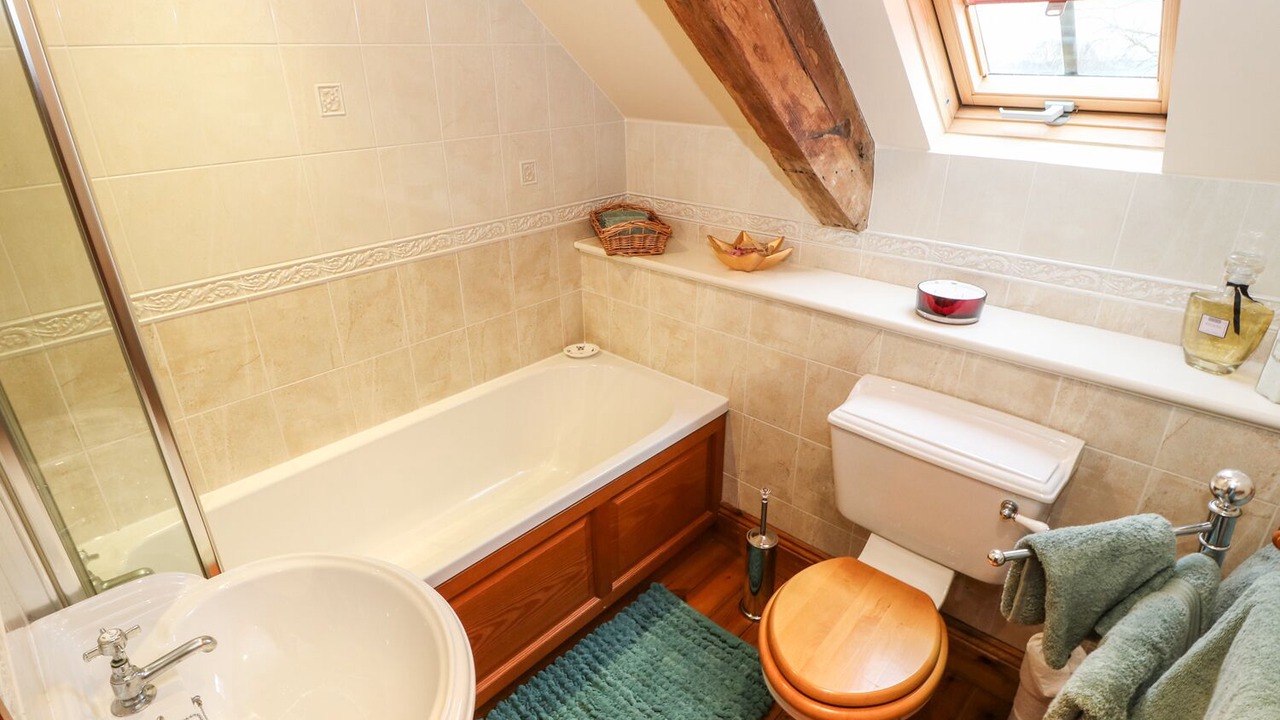 Photo of Others in Clay Cross