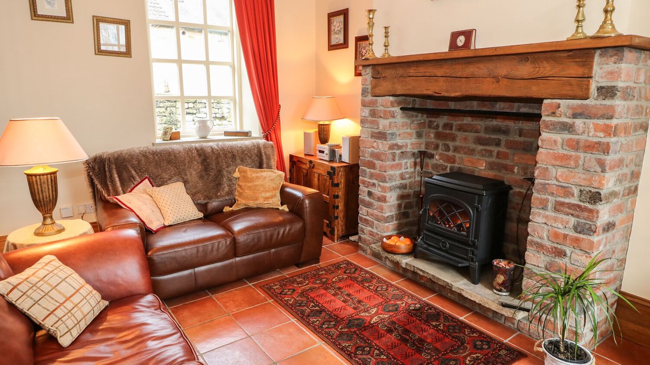 Photo of Others in Clay Cross