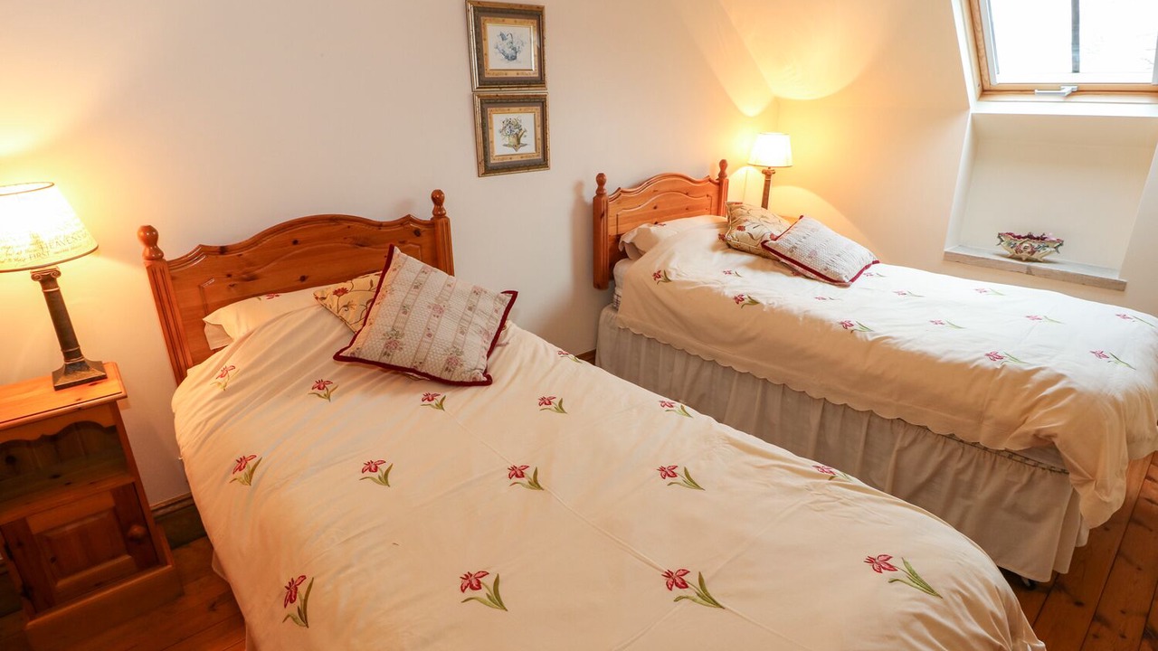 Photo of Others in Clay Cross