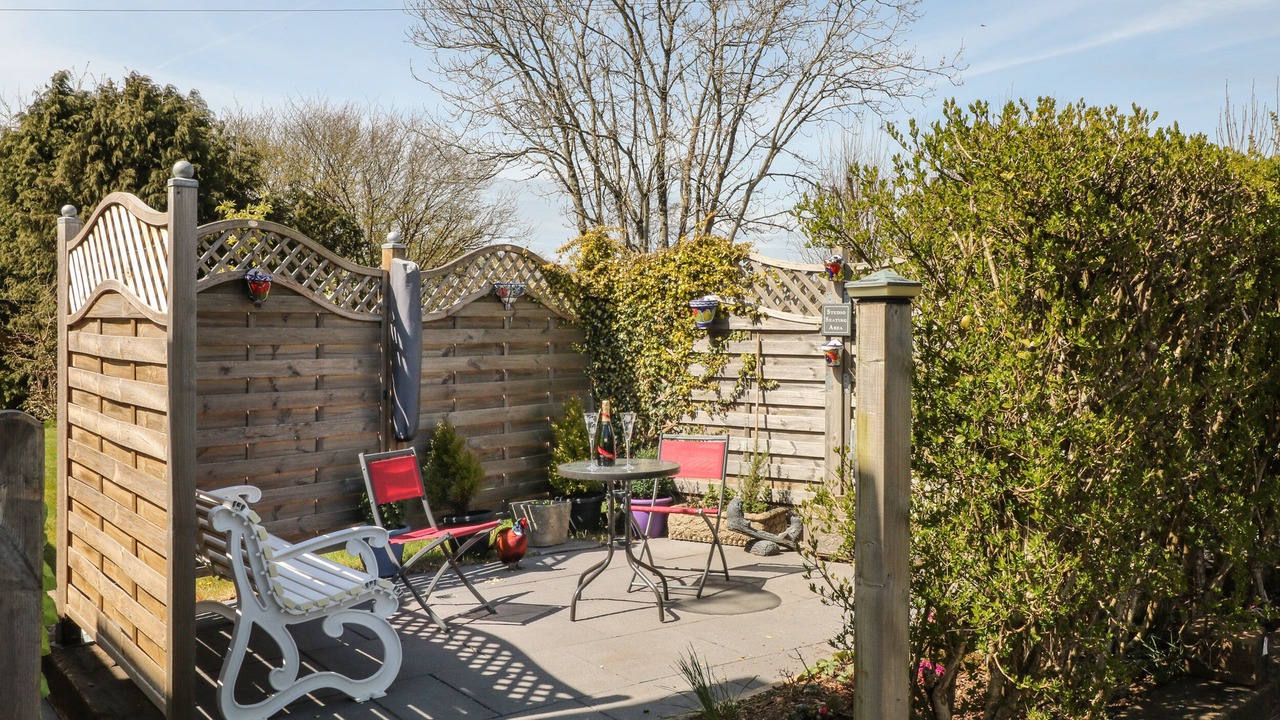 Photo of Others in Newton Ferrers