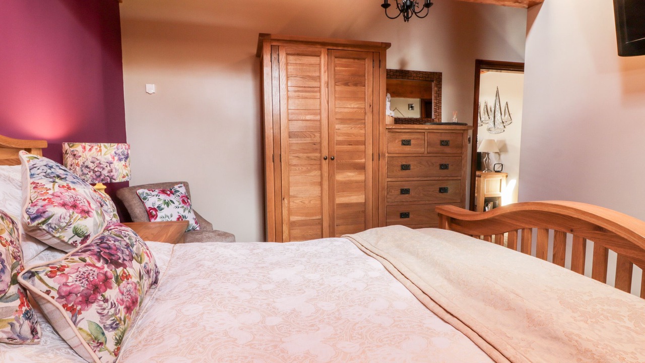 Photo of Others in Briggswath