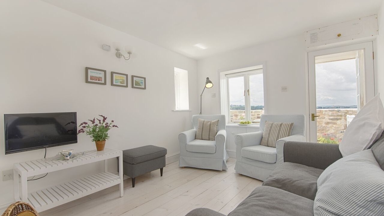 Photo of Others in Lympstone