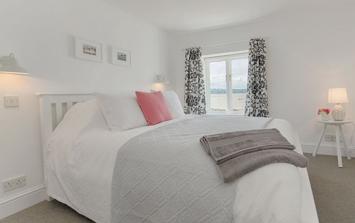 Photo of Others in Lympstone