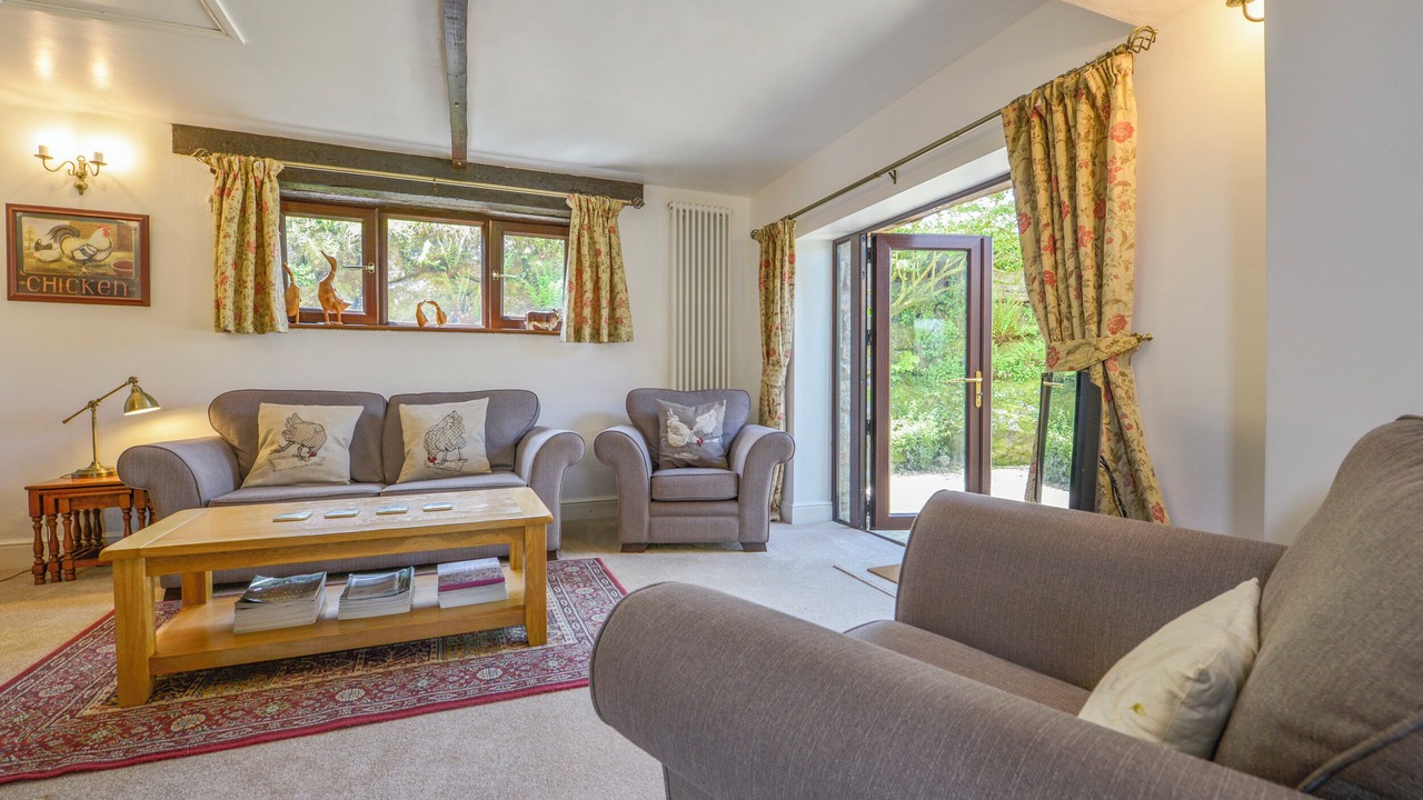 Photo of Others in Yelverton