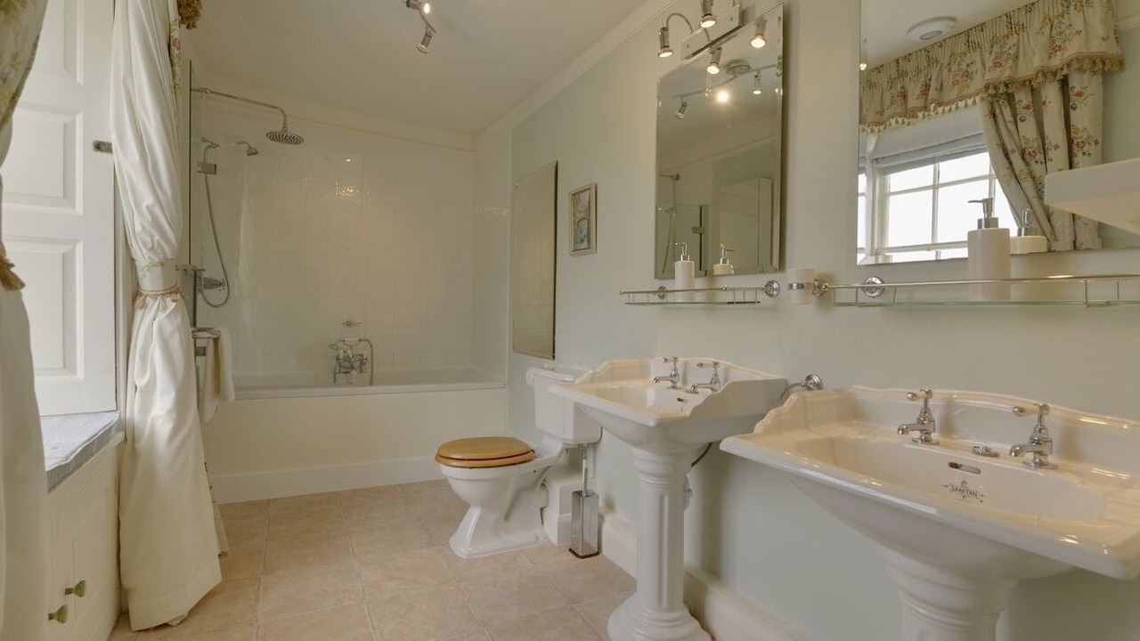 Photo of Bathroom in Honiton