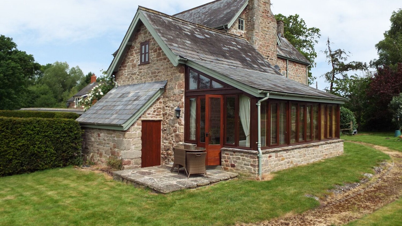 Photo of Outdoor in Walford