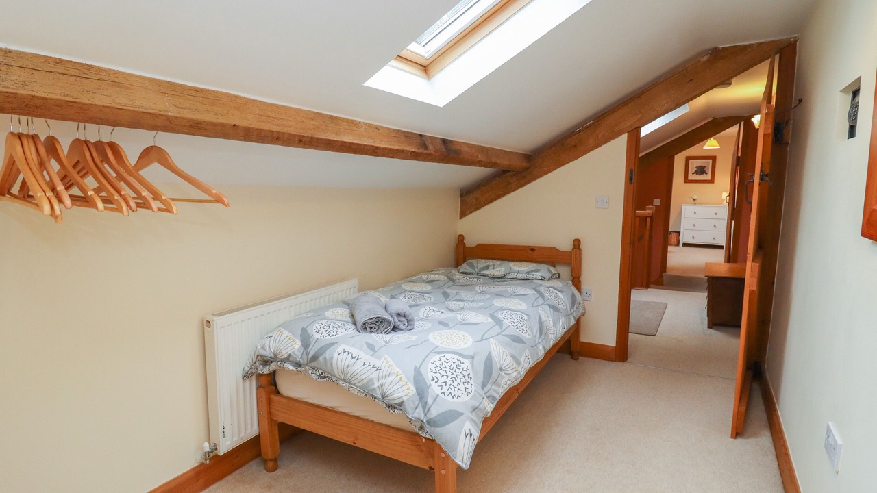 Photo of Others in Bromsash