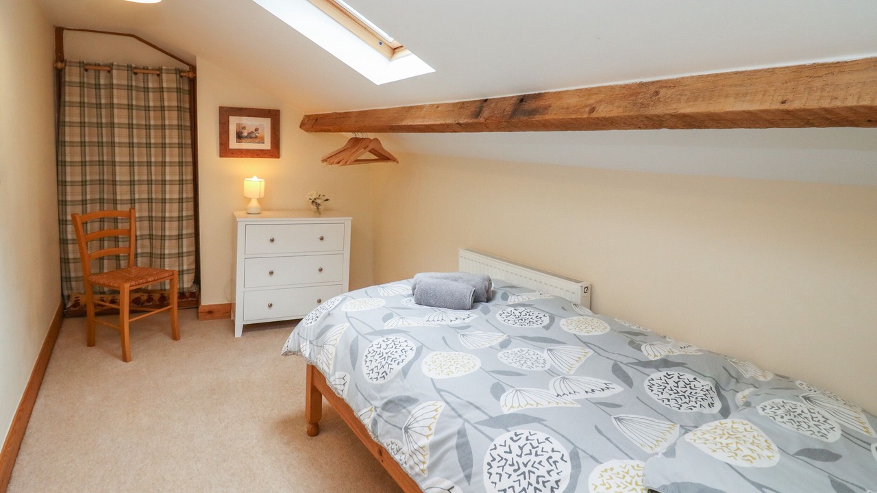 Photo of Others in Bromsash