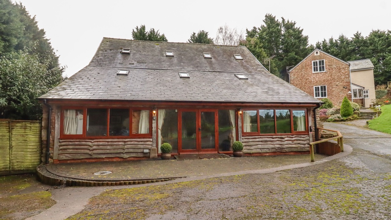 Photo of Outdoor in Bromsash