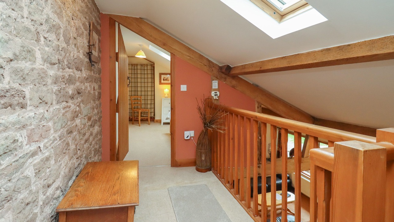 Photo of Others in Bromsash