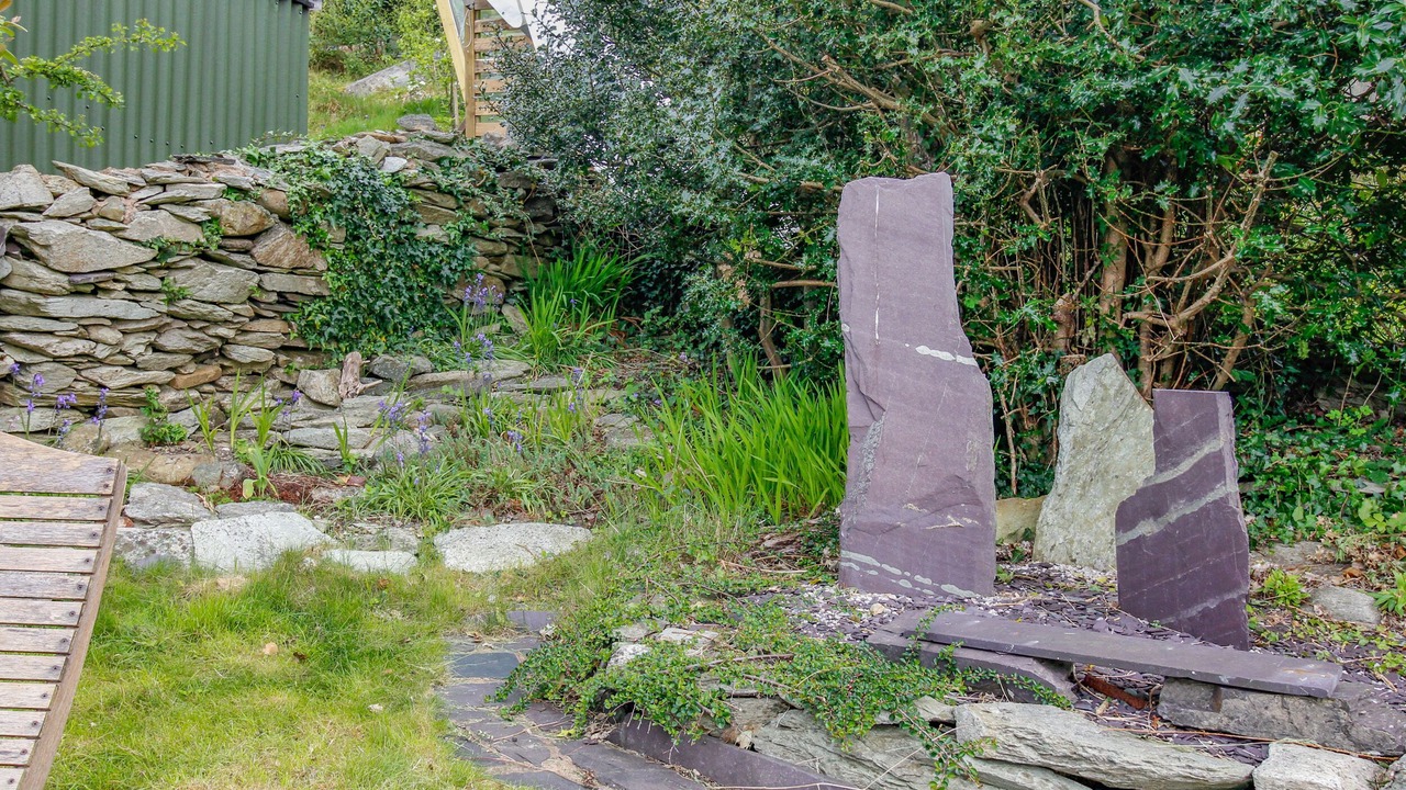 Photo of Others in Llanllyfni