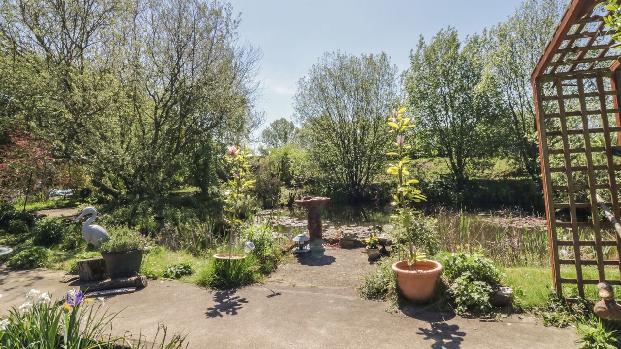 Photo of Others in Wattisfield