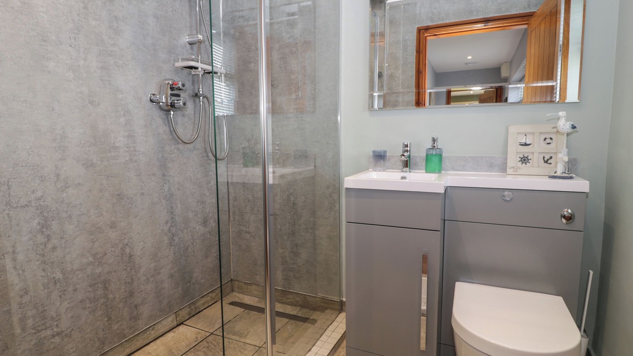 Photo of Bathroom in Dinas Dinlle